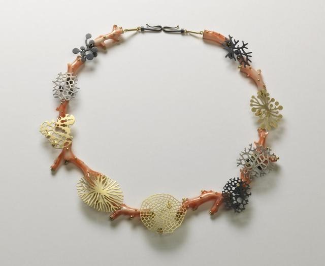 Suza Rezac. Necklace: branch coral. 18K gold, oxidized silver