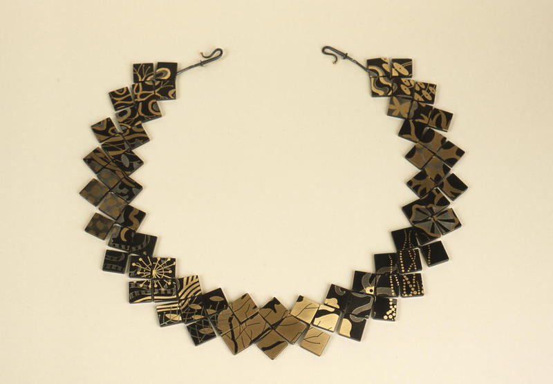 Suzan Rezac. Jewelry. "Seafloor". Necklace. Shakudo, shibuichi, 18K gold. Inlay