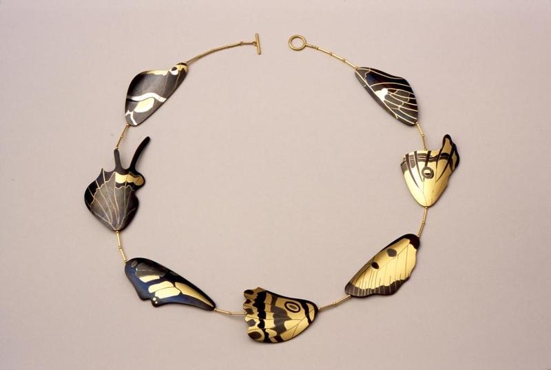 Suzan Rezac. Jewelry. "Butterfly Wings". Necklace. 18K gold, shakudo, shibuichi. Inlay.